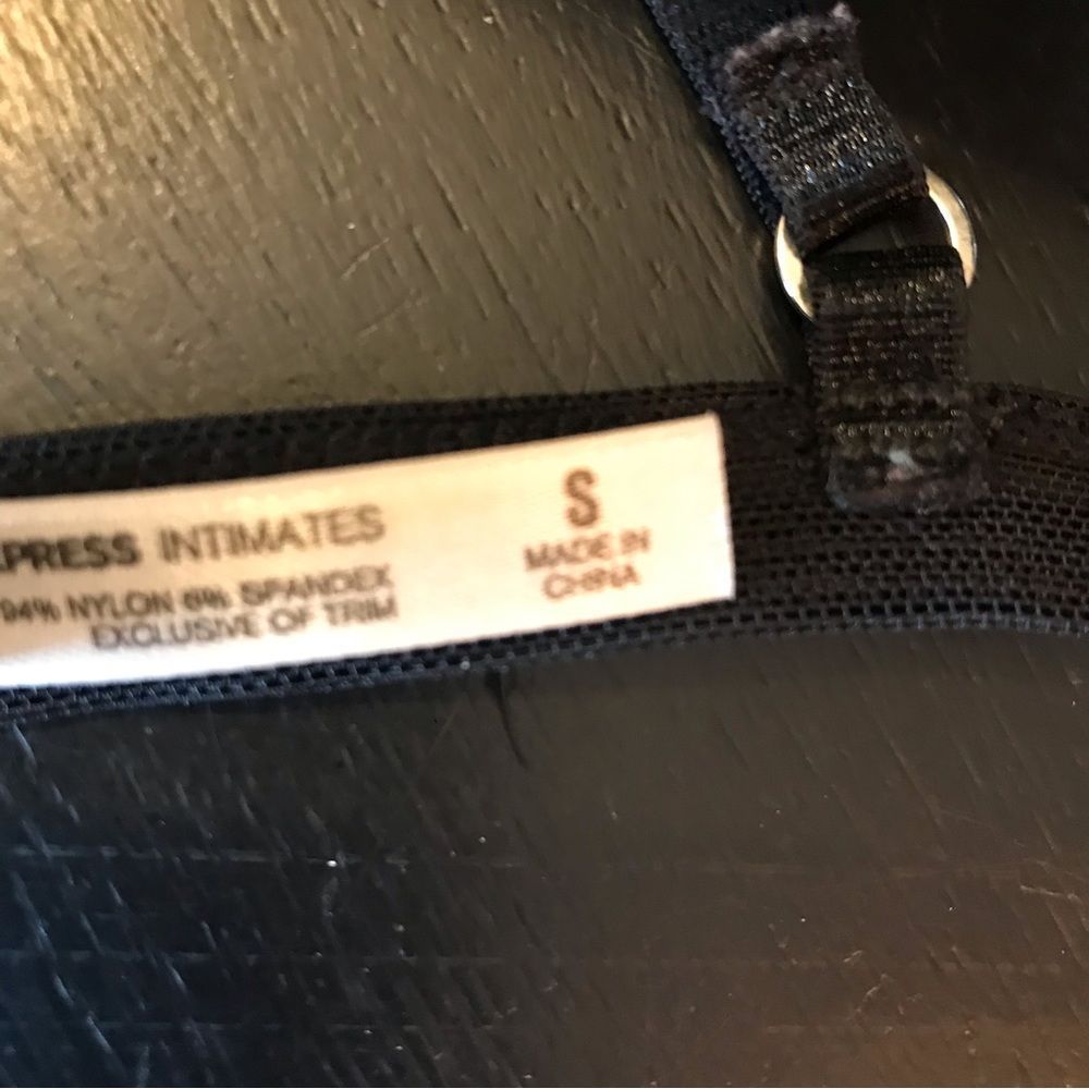 Express Lace bralette - Picture 4 of 4